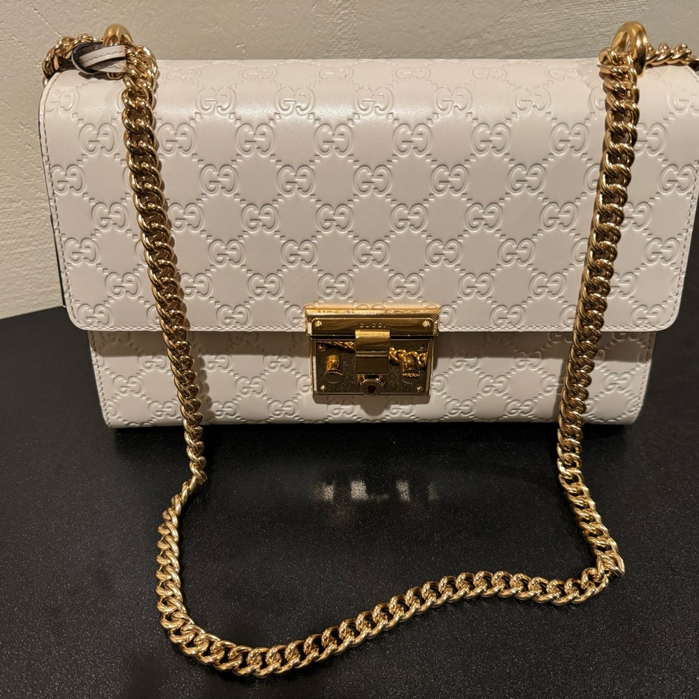 Gucci Guccissima Padlock Medium Shoulder Bag - WHITE/RARE